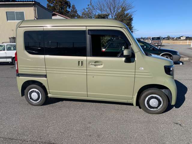 Honda N-VAN 9