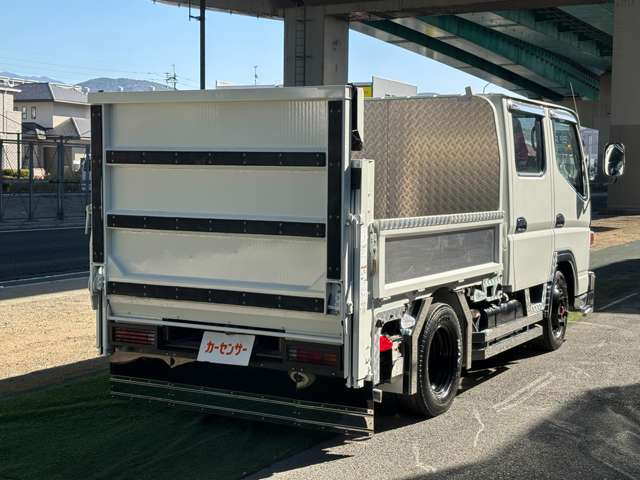 Mitsubishi Fuso Canter 6