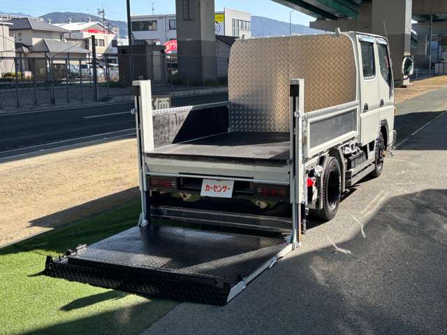 Mitsubishi Fuso Canter 9