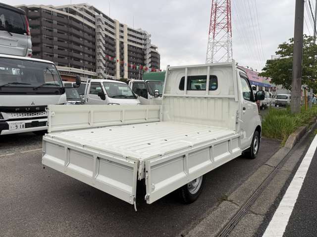Mazda Bongo Truck 12