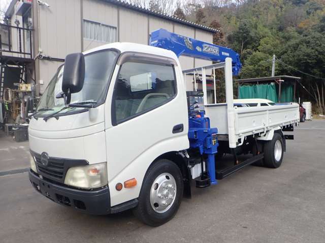 Hino Dutro 6