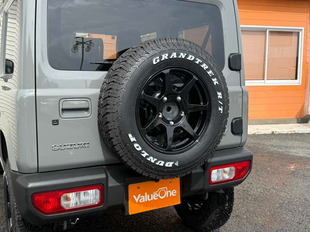 Suzuki Jimny 10