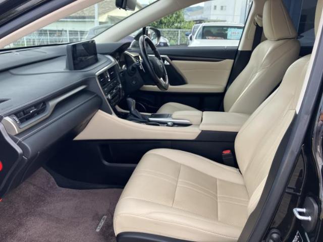 Lexus RX 6