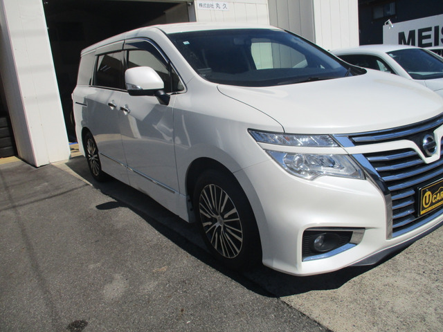 Nissan Elgrand 9