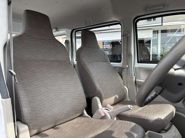 Nissan NV100 Clipper 12