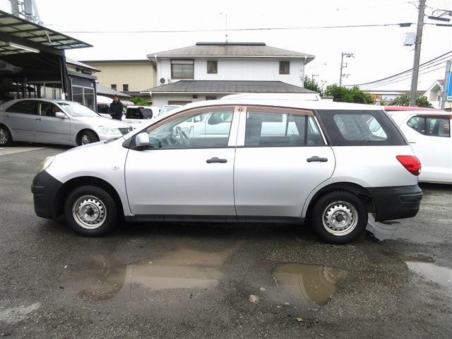 Nissan AD 4