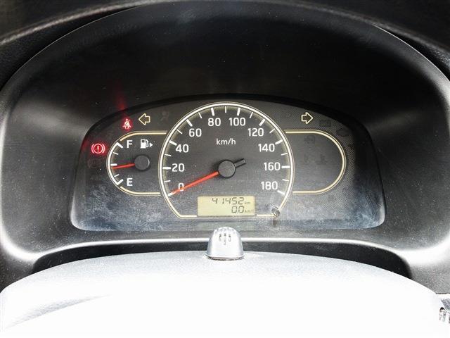 Nissan AD 10