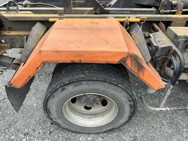 Isuzu Forward 8