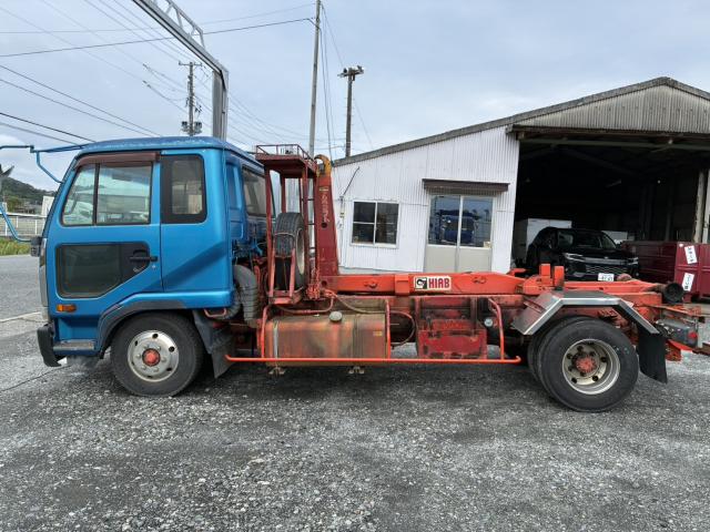 Nissan Condor 6