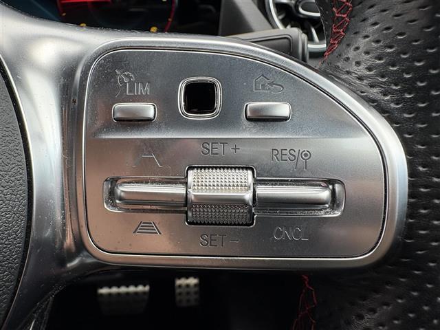 Mercedes-Benz GLA-Class 9