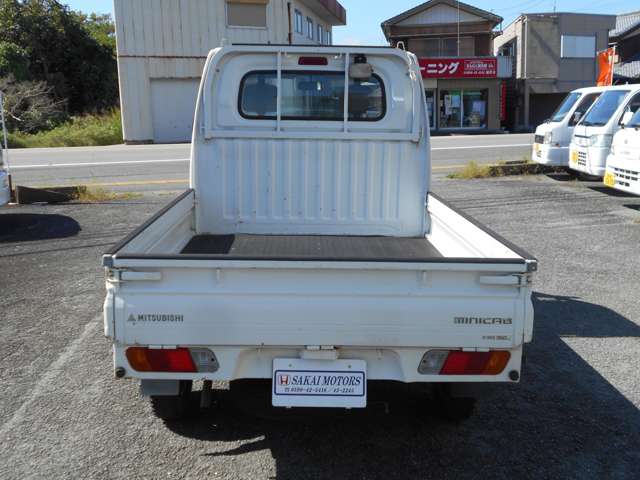 Mitsubishi Minicab Truck 8
