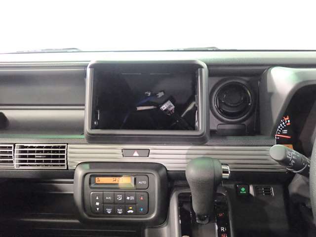 Honda N-VAN 3