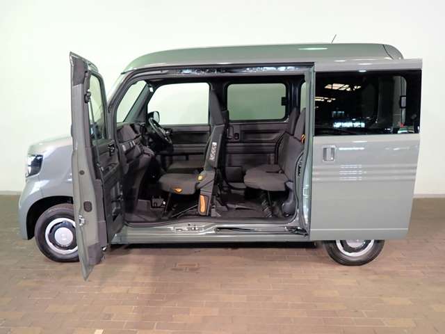 Honda N-VAN 9
