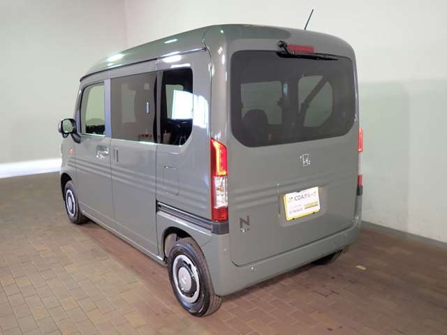 Honda N-VAN 10