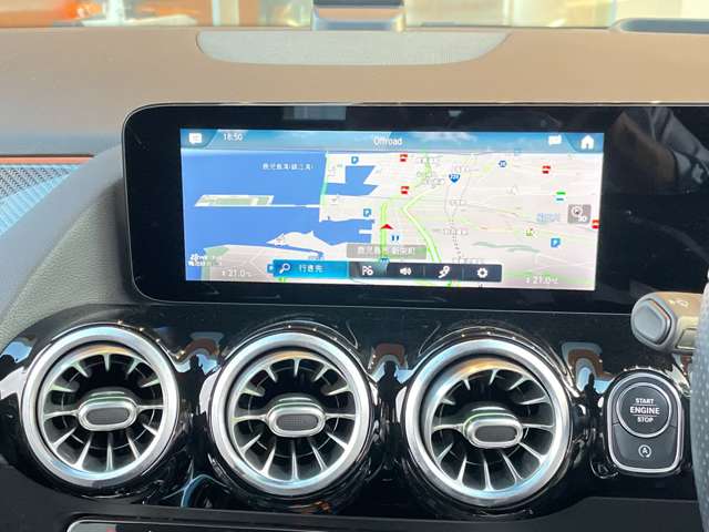 Mercedes-Benz GLA-Class 7