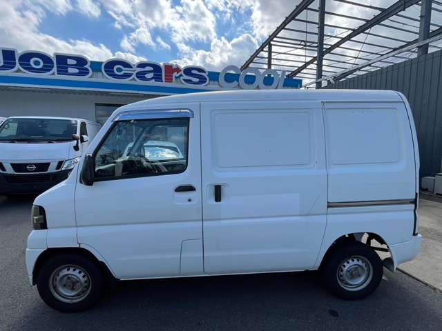 Mitsubishi Minicab Van 4
