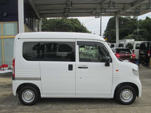 Honda N-VAN 8
