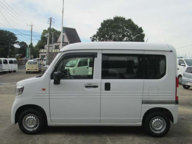Honda N-VAN 9