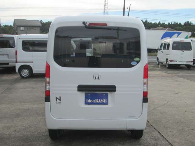 Honda N-VAN 10