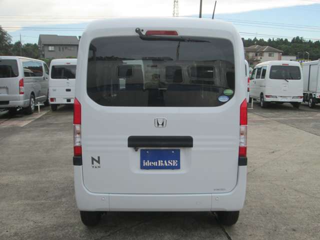 Honda N-VAN 10