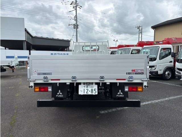 Mitsubishi Fuso Canter 3