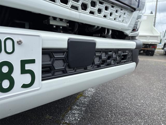 Mitsubishi Fuso Canter 8