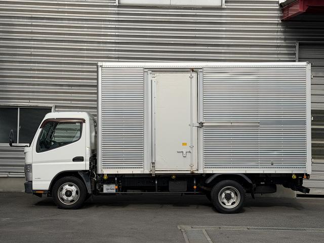 Mitsubishi Fuso Canter 2