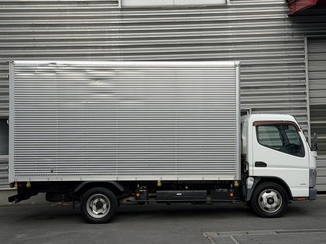 Mitsubishi Fuso Canter 4