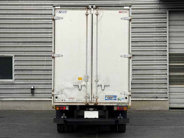 Mitsubishi Fuso Canter 5