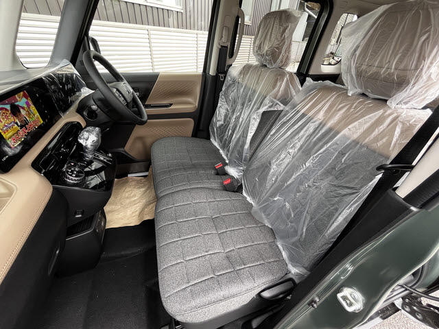 Mitsubishi Delica Mini 9