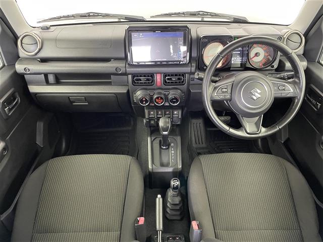 Suzuki Jimny 6