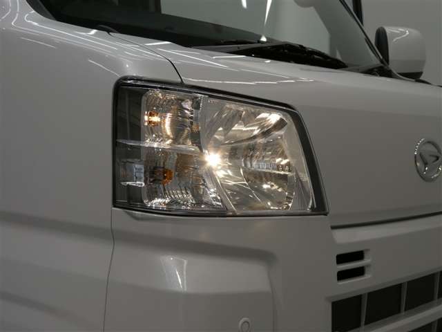 Daihatsu Hijet Cargo 9