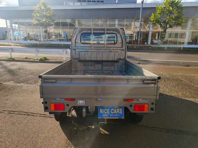 Suzuki Carry 7