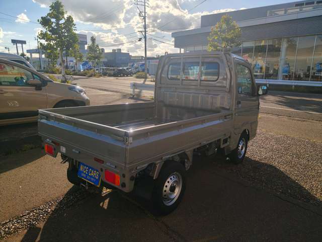 Suzuki Carry 8