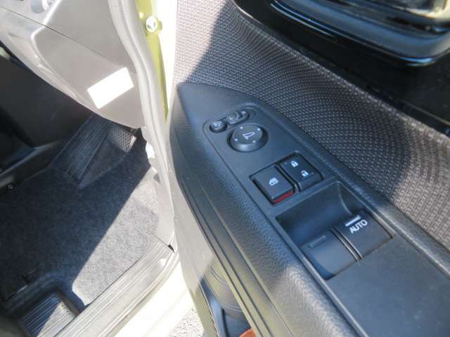 Honda N-VAN 12