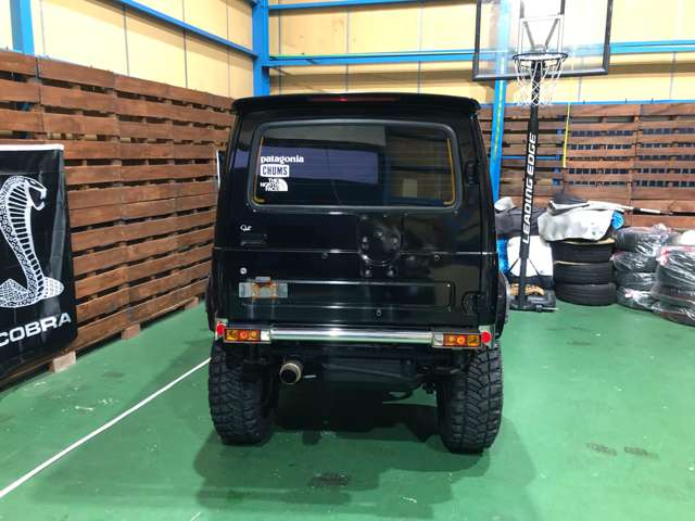 Suzuki Jimny 8