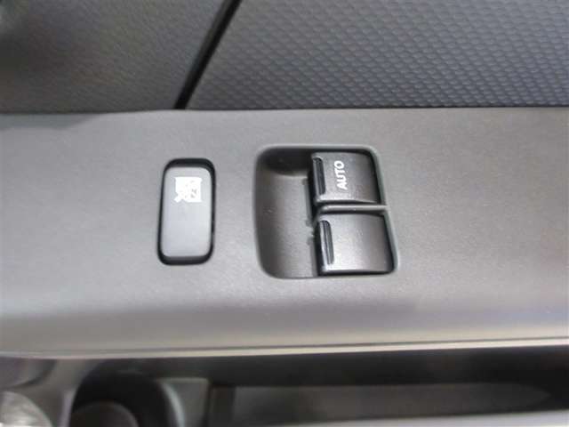 Suzuki Every 12