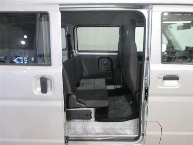 Suzuki Every 7