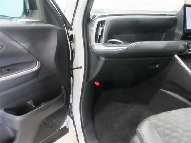 Toyota Voxy 5