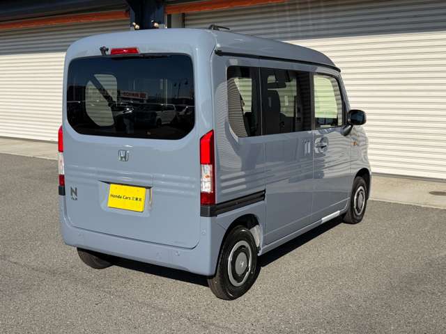 Honda N-VAN 8