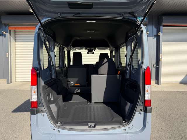 Honda N-VAN 10