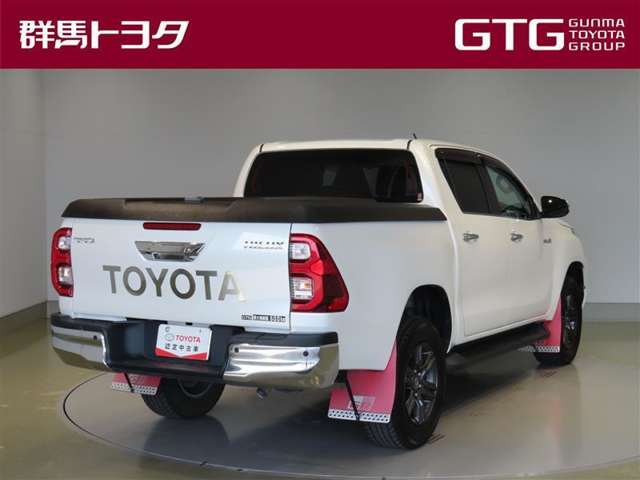 Toyota Hilux 5