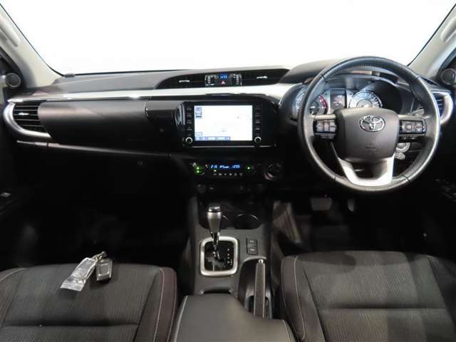 Toyota Hilux 6