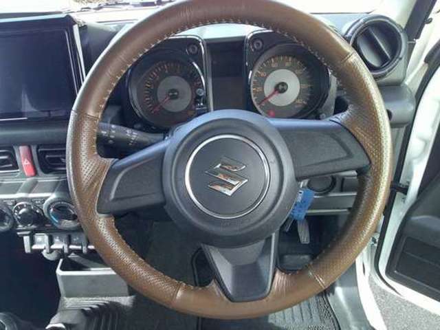 Suzuki Jimny 9