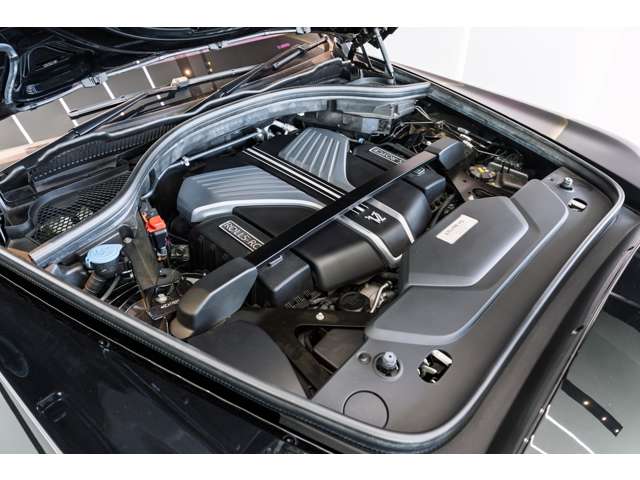 Rolls-Royce ブラックバッジカリナン 11