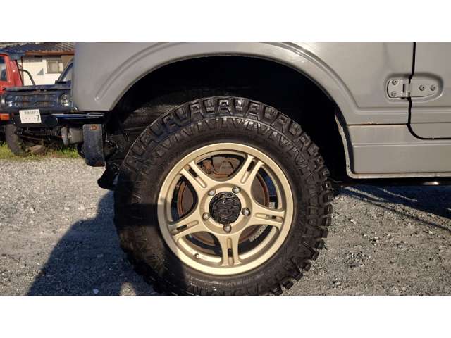 Suzuki Jimny 9