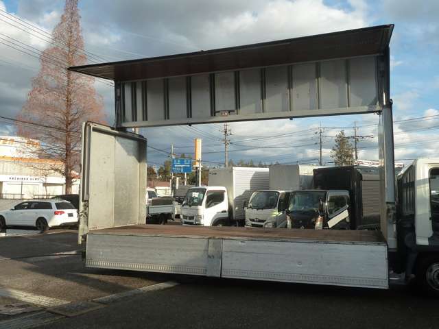 Hino Ranger 4