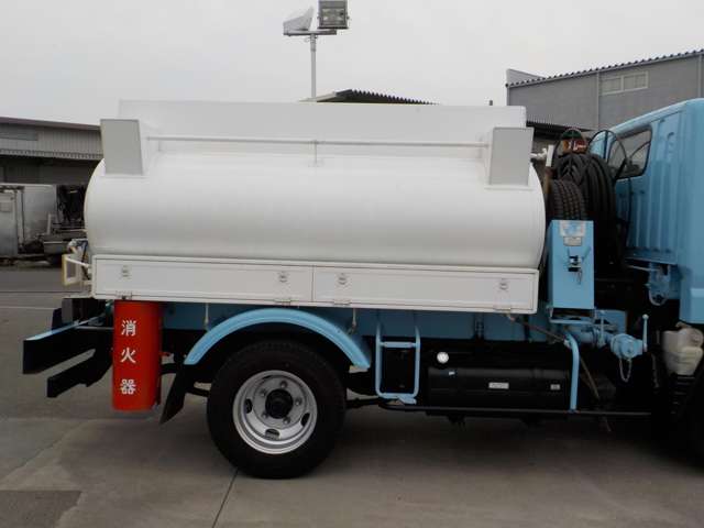 Mitsubishi Fuso Canter 10