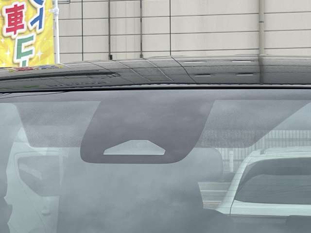 Toyota Voxy 11