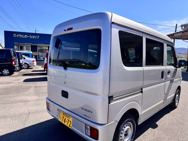 Suzuki Every 6